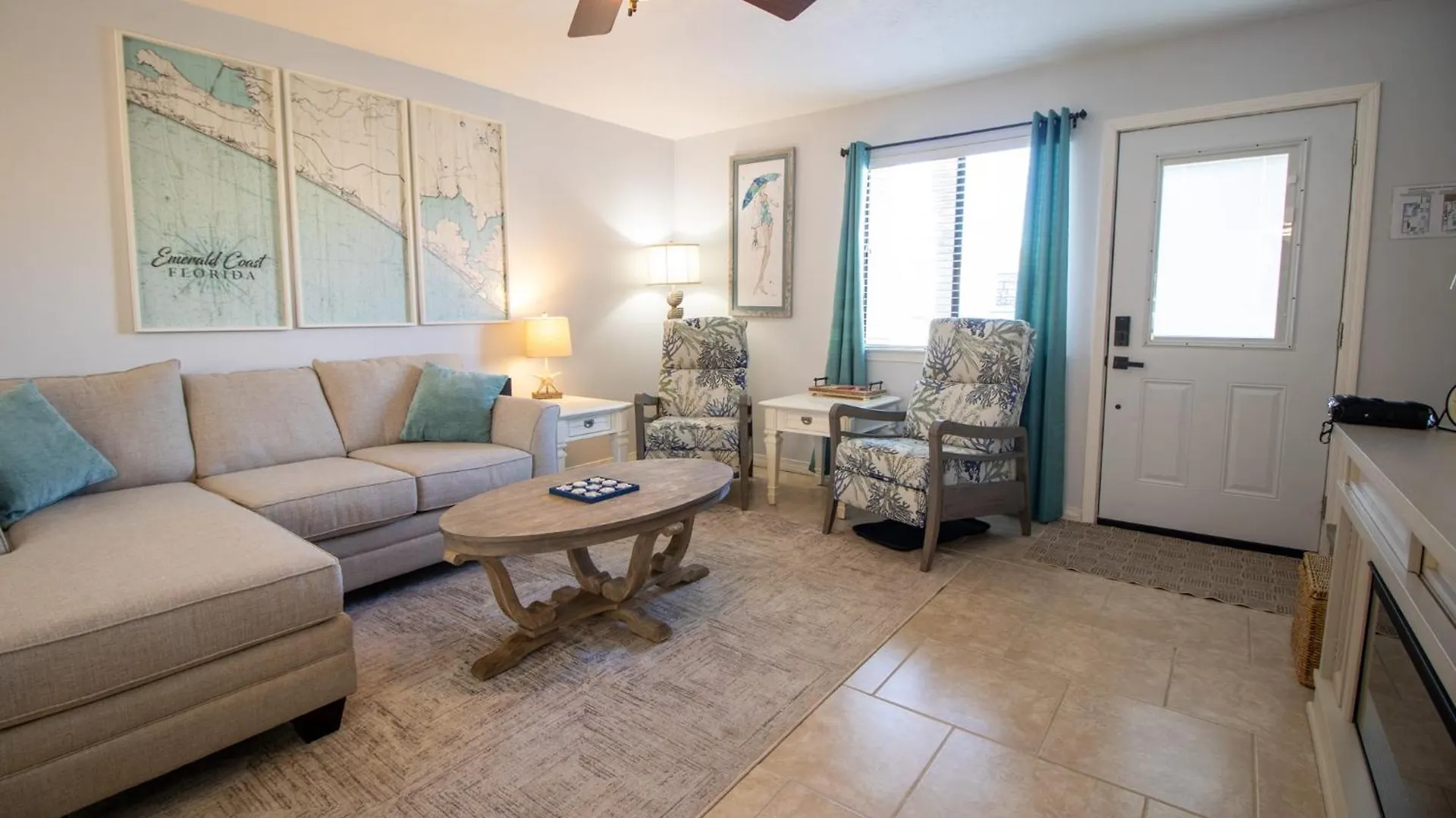 Double Take! Renovated Vacation Home Panama Stadt