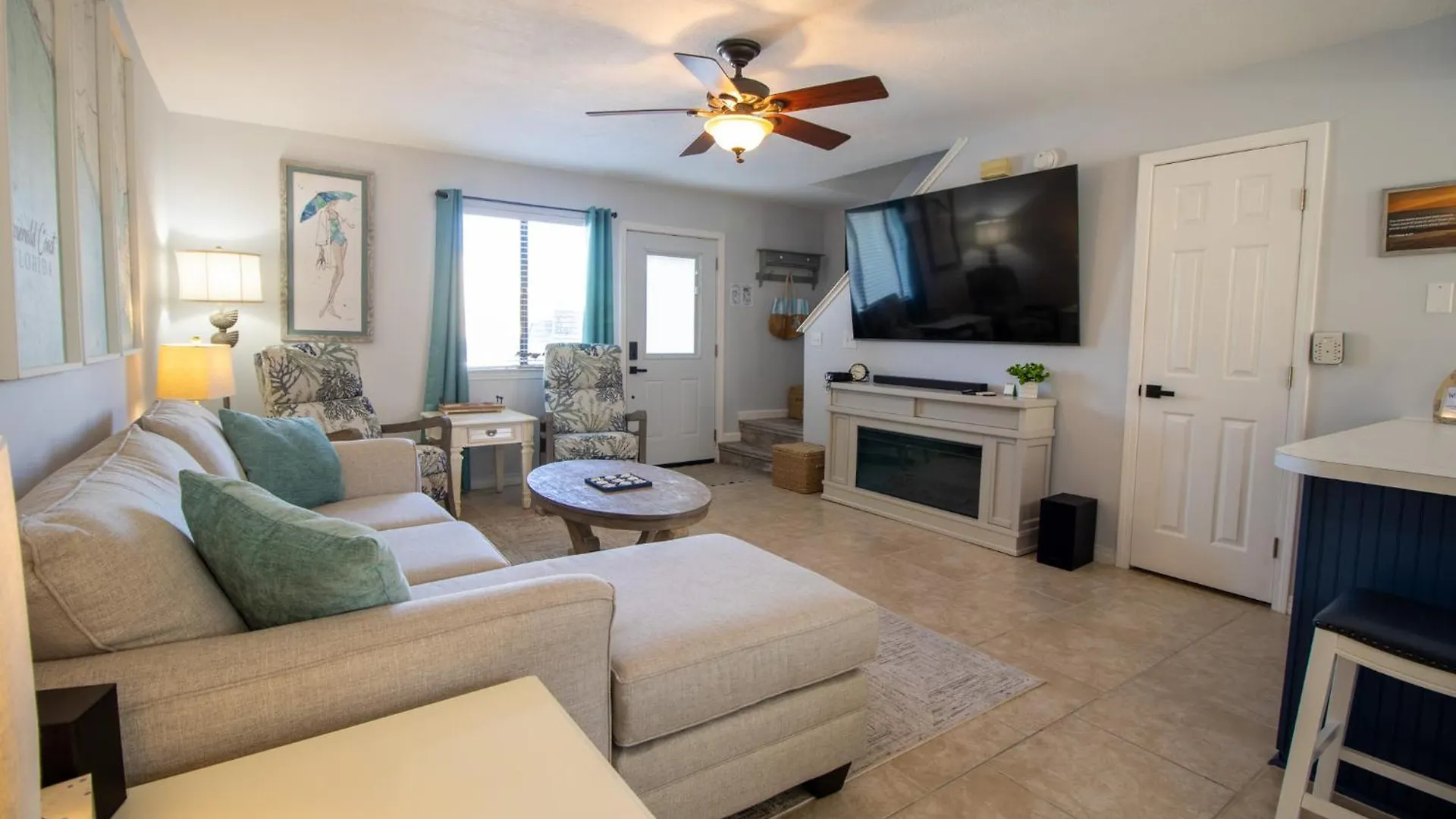 Double Take! Renovated Vacation Home Panama Stadt Ferienhaus